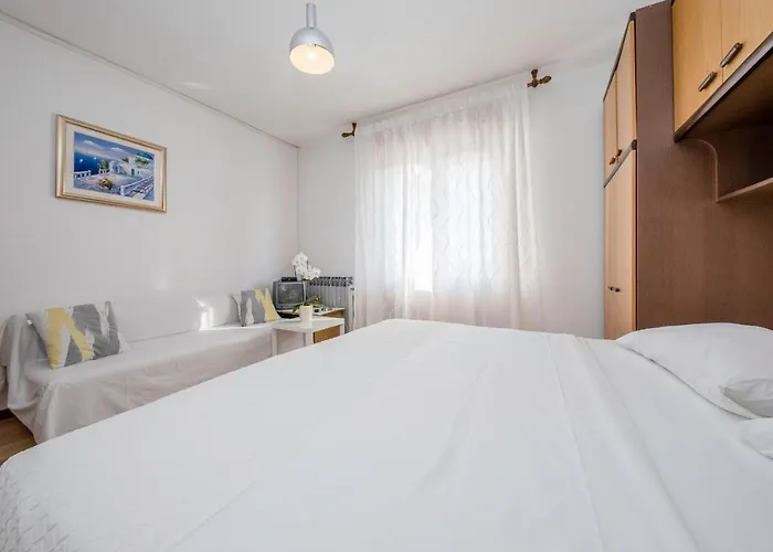 Vendégház Marija Rab Town